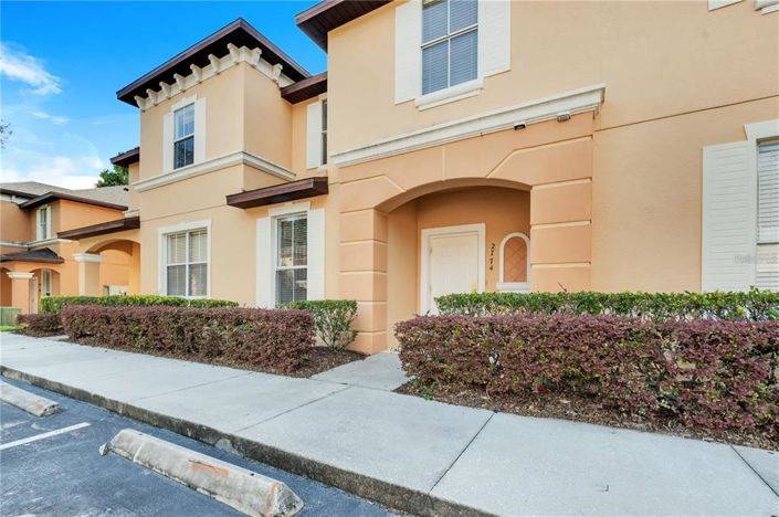 Image No.3-3 Bed Townhouse for sale