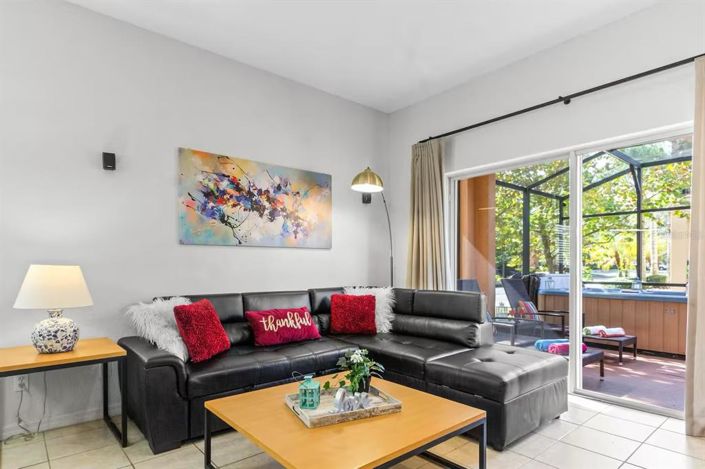Image No.8-4 Bed Townhouse for sale