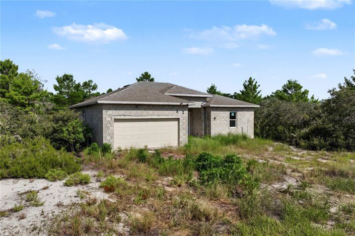 Image No.2-4 Bed House for sale