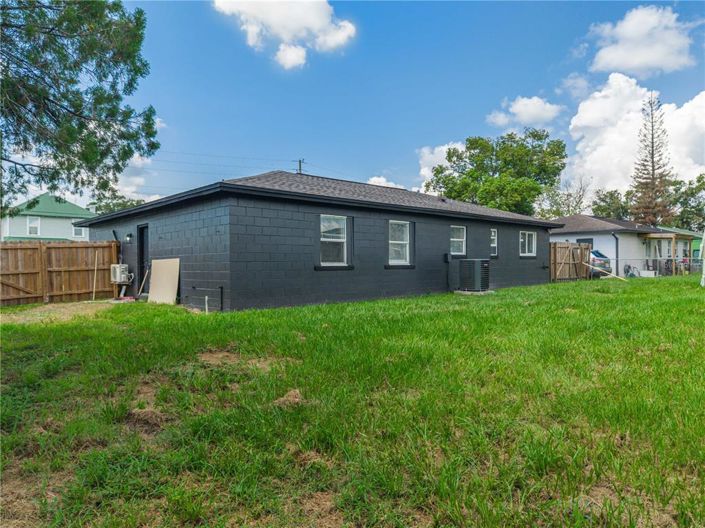 Image No.38-3 Bed House for sale