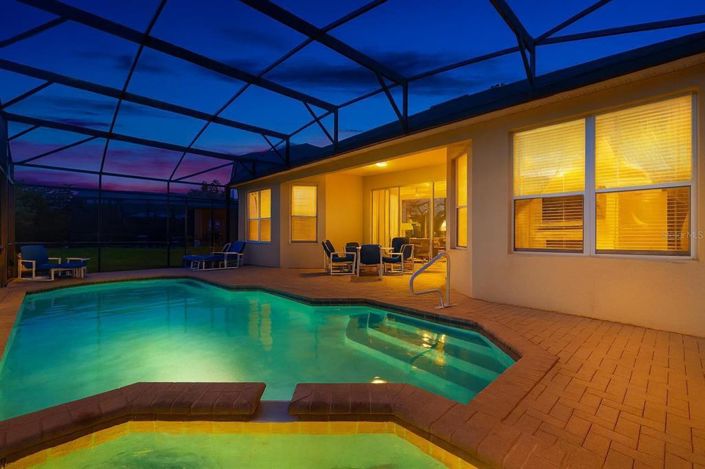 Image No.30-5 Bed House for sale