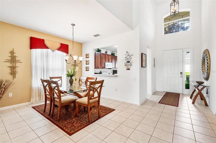 Image No.6-5 Bed House for sale