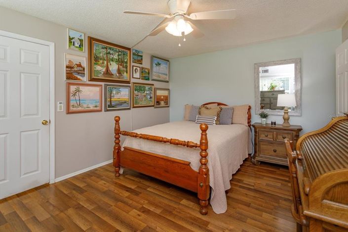 Image No.14-2 Bed Apartment for sale