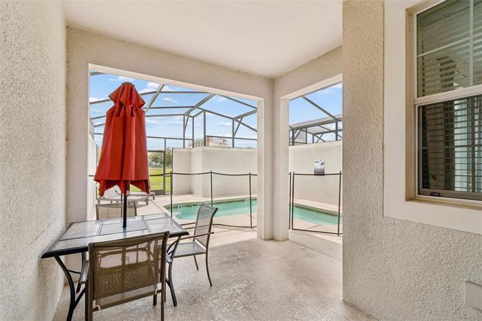 Image No.36-4 Bed Townhouse for sale