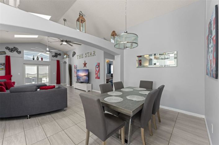 Image No.17-5 Bed House for sale