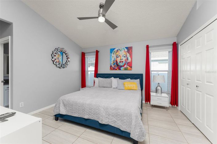 Image No.28-5 Bed House for sale