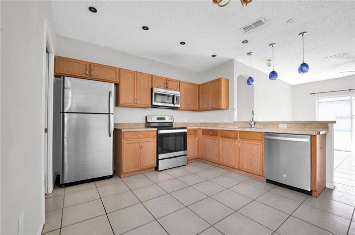 Image No.3-3 Bed House for sale