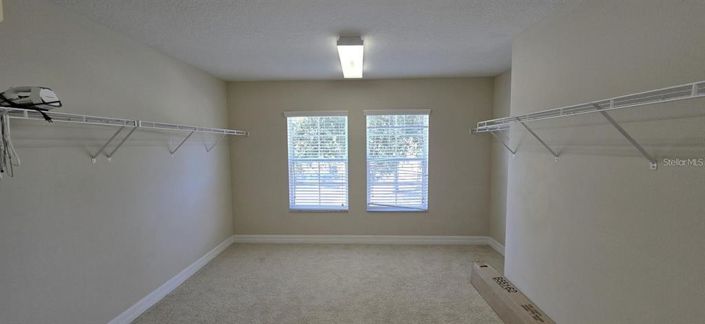 Image No.30-5 Bed House for sale