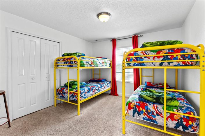 Image No.18-5 Bed Townhouse for sale