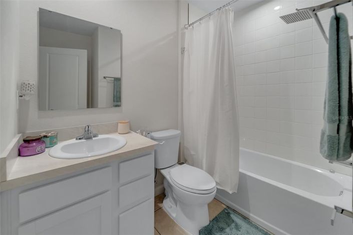 Image No.18-3 Bed Townhouse for sale