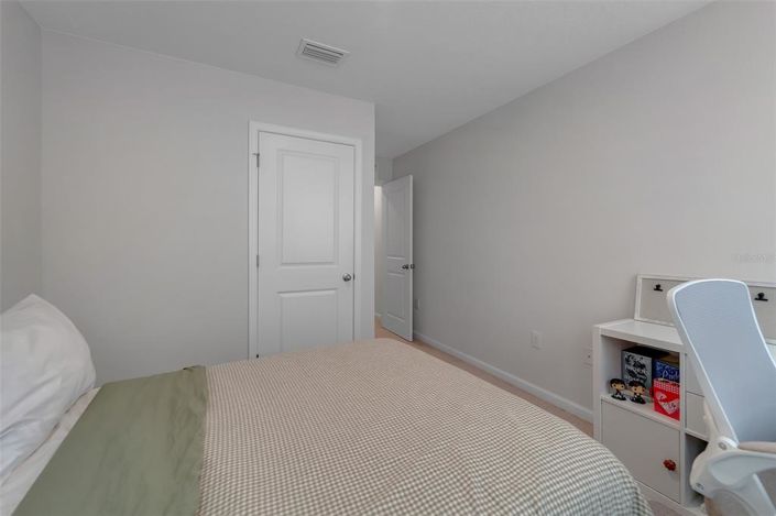 Image No.30-3 Bed Townhouse for sale