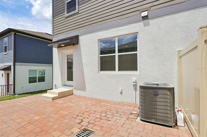 Image No.33-3 Bed Townhouse for sale