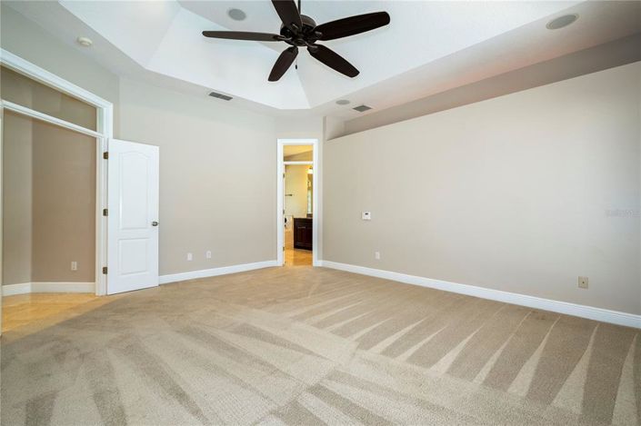 Image No.36-5 Bed House for sale