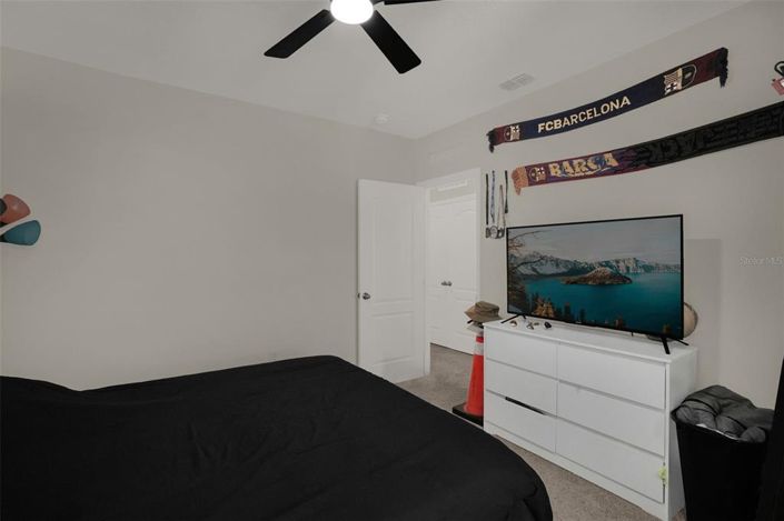 Image No.19-3 Bed Townhouse for sale