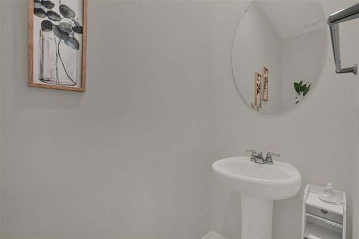 Image No.23-3 Bed Townhouse for sale