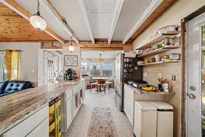 Image No.4-1 Bed House for sale