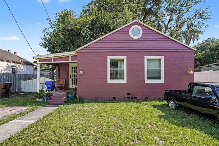 Image No.6-1 Bed House for sale