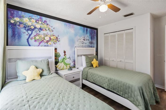 Image No.17-5 Bed House for sale