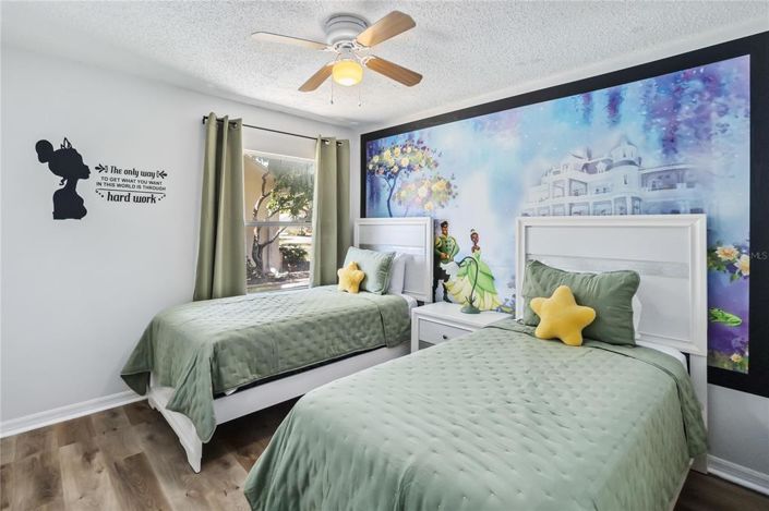 Image No.19-5 Bed House for sale