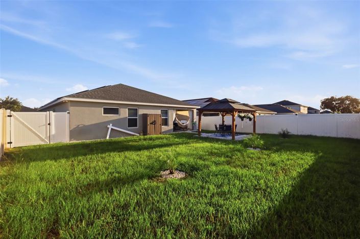 Image No.30-4 Bed House for sale