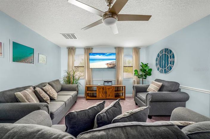 Image No.53-6 Bed House for sale