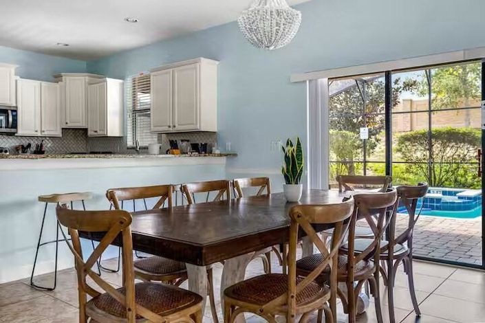 Image No.58-6 Bed House for sale