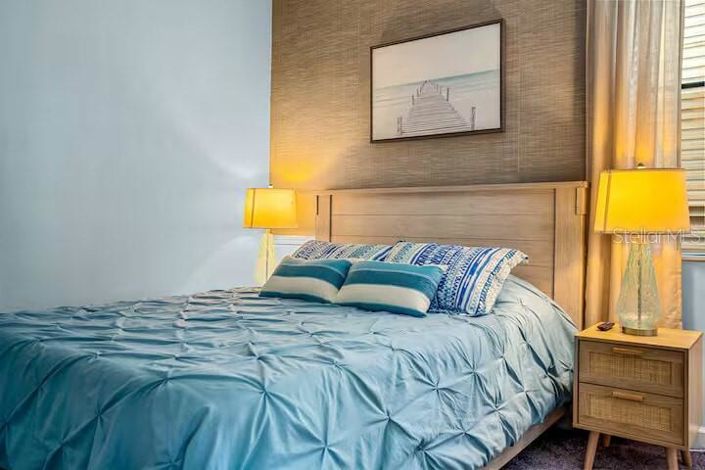 Image No.6-6 Bed House for sale