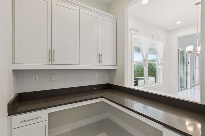 Image No.36-6 Bed House for sale