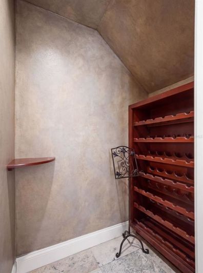Image No.15-5 Bed House for sale