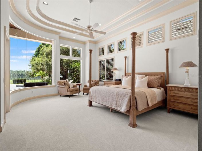 Image No.35-5 Bed House for sale
