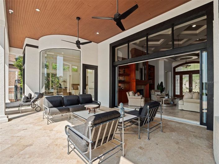 Image No.60-5 Bed House for sale
