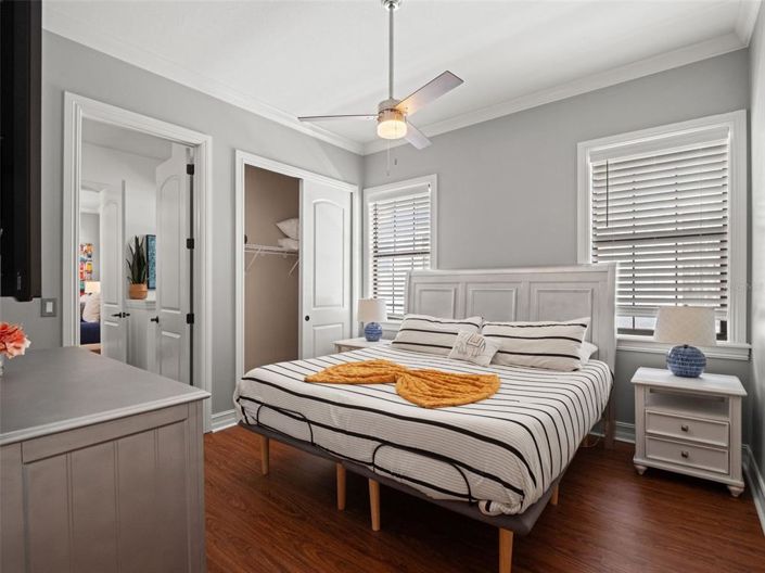 Image No.54-4 Bed House for sale