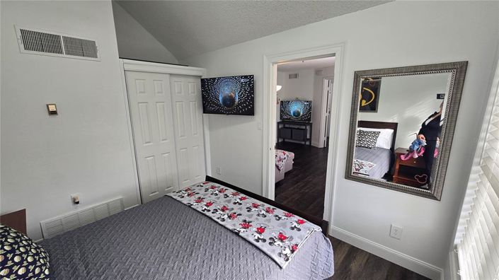 Image No.16-2 Bed Apartment for sale