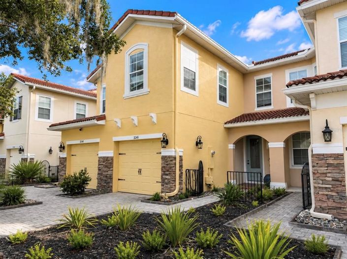 Image No.2-3 Bed Townhouse for sale