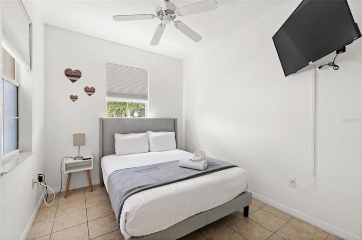 Image No.21-3 Bed Townhouse for sale
