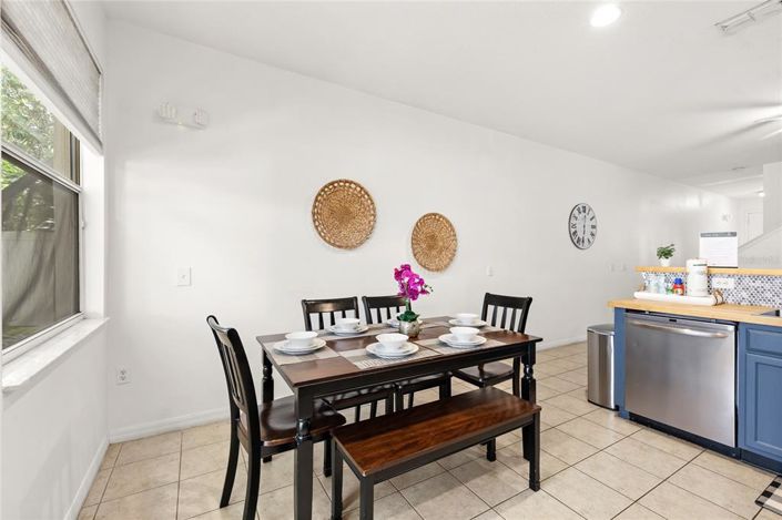 Image No.29-3 Bed Townhouse for sale