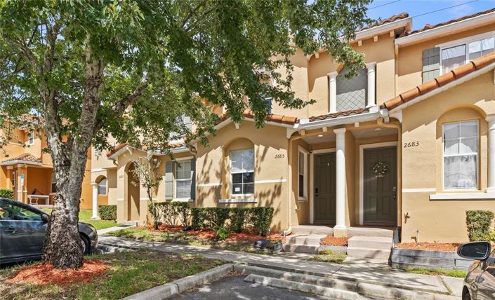 Image No.36-3 Bed Townhouse for sale