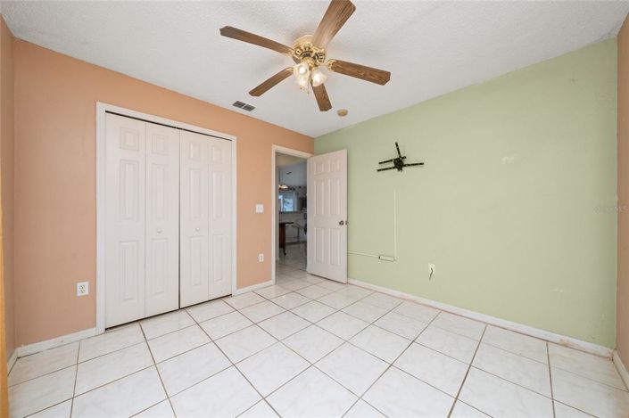 Image No.19-4 Bed House for sale