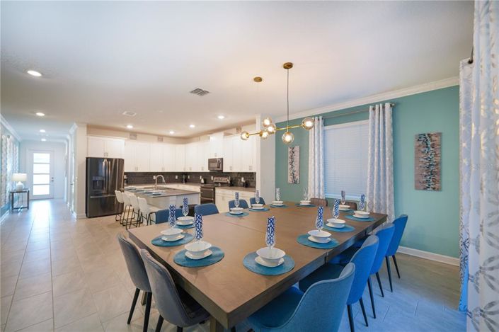 Image No.12-6 Bed House for sale