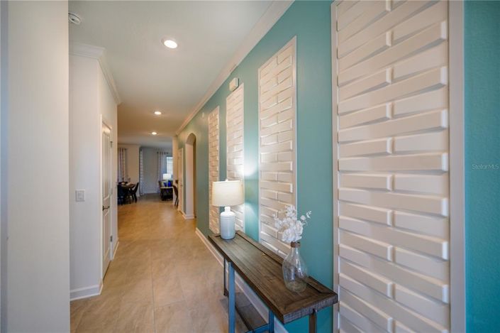 Image No.3-6 Bed House for sale