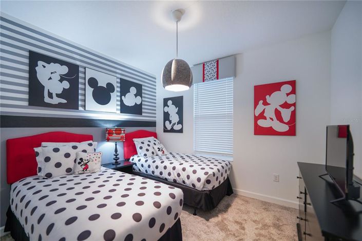 Image No.40-6 Bed House for sale