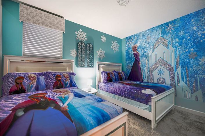Image No.41-6 Bed House for sale