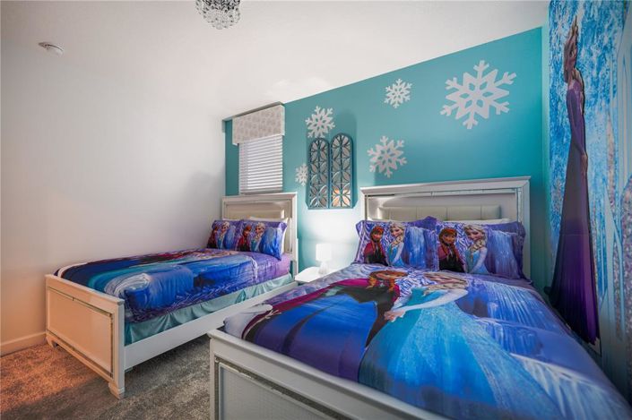 Image No.43-6 Bed House for sale