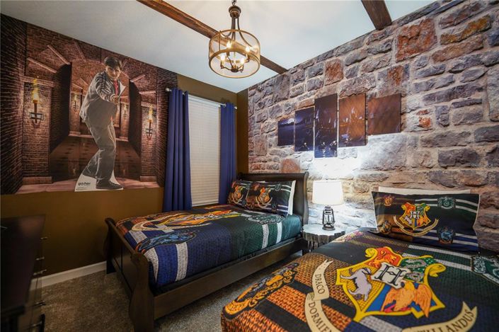 Image No.50-6 Bed House for sale