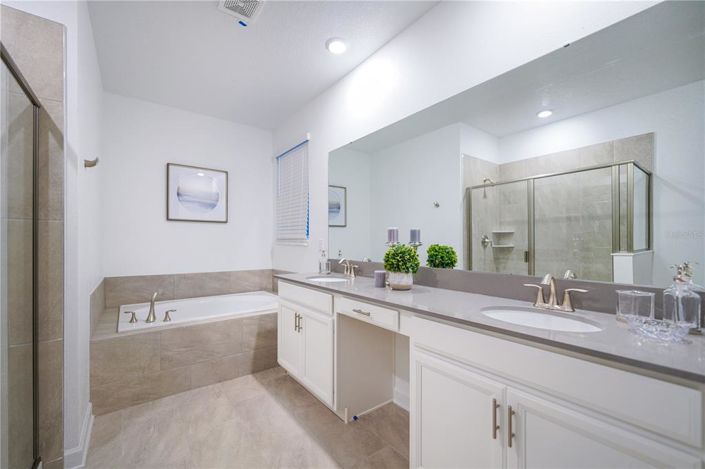 Image No.57-6 Bed House for sale