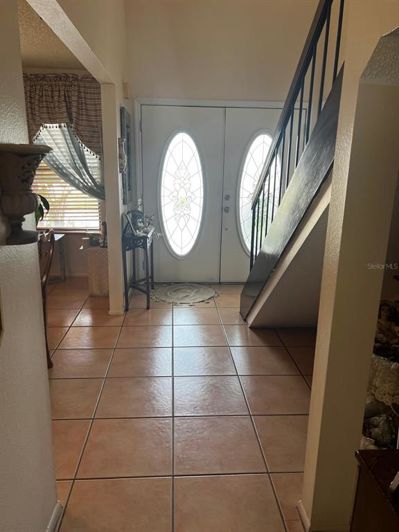Image No.6-5 Bed House for sale