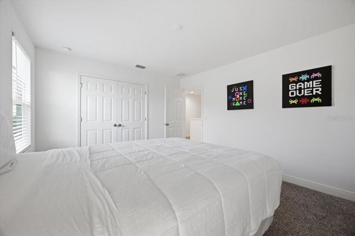 Image No.32-6 Bed House for sale