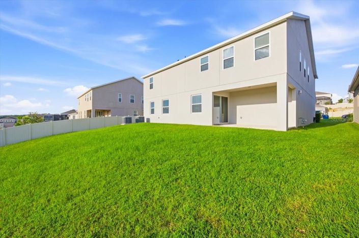 Image No.36-6 Bed House for sale