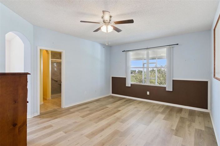 Image No.22-3 Bed House for sale