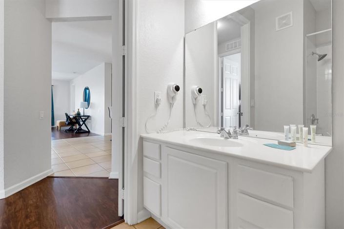 Image No.28-3 Bed Apartment for sale